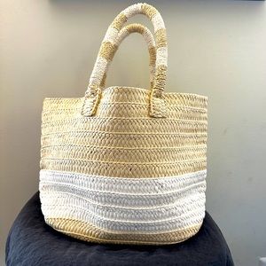 Altru Straw Tote Bag